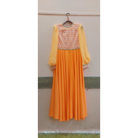 Платье женское(оранжевое), концертное народное